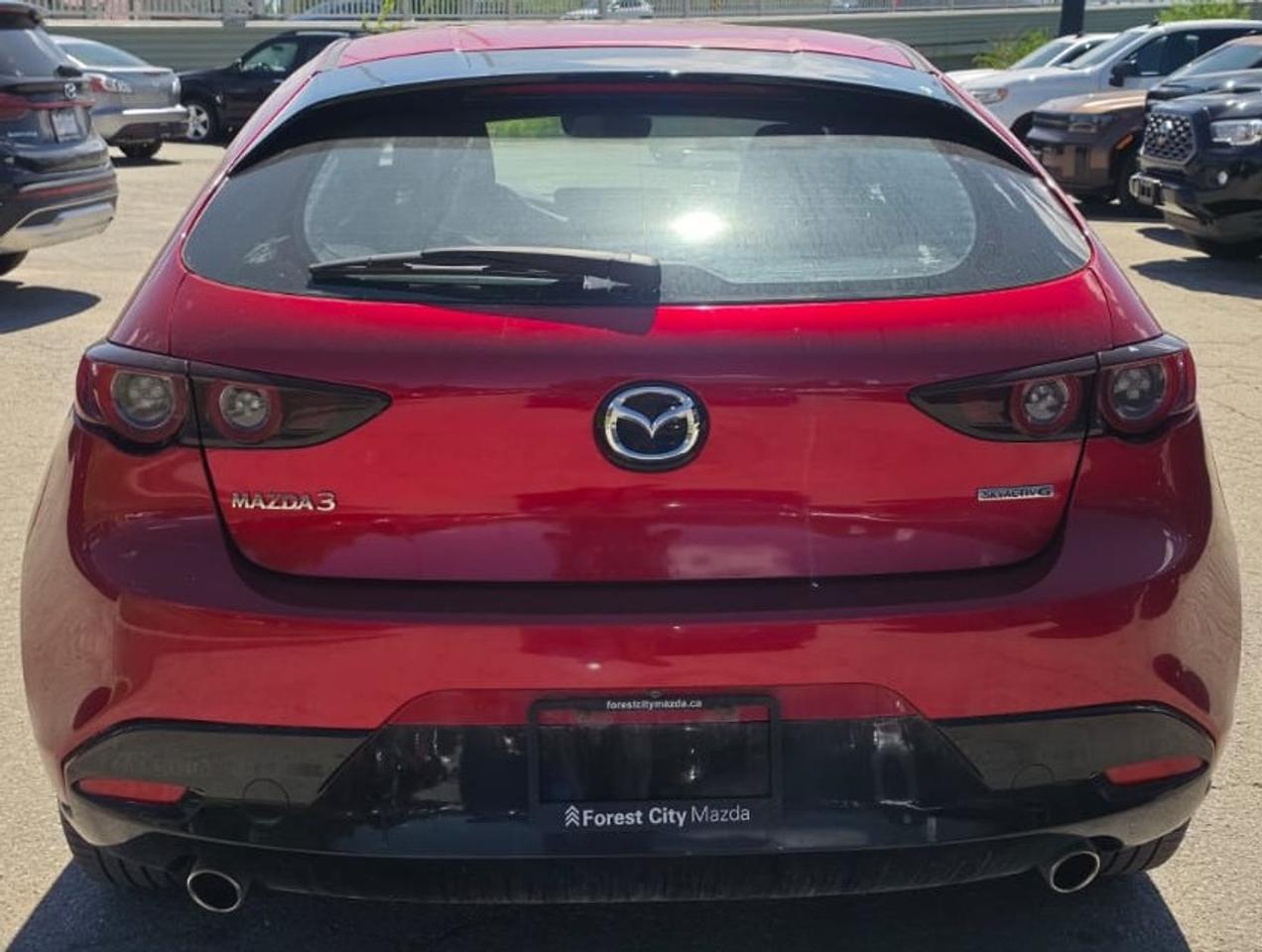 2020 Mazda MAZDA3 GX / HTD SEATS / CRUISE / BLINDSPOT / LOW KMS Photo2