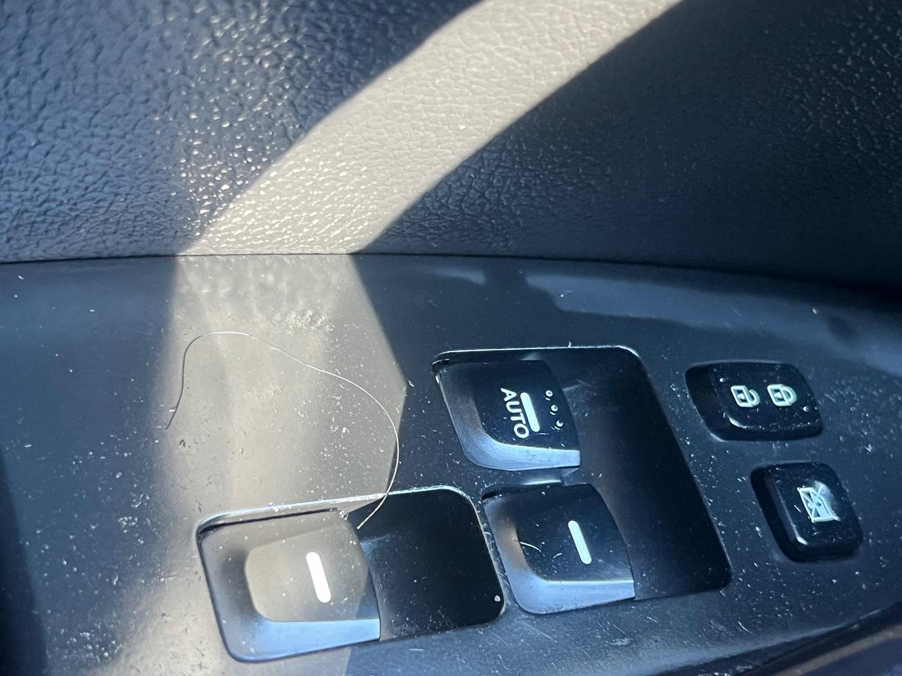 2013 Hyundai Veloster BACK CAM - HEATED SEATS-BLUETOOTH Photo