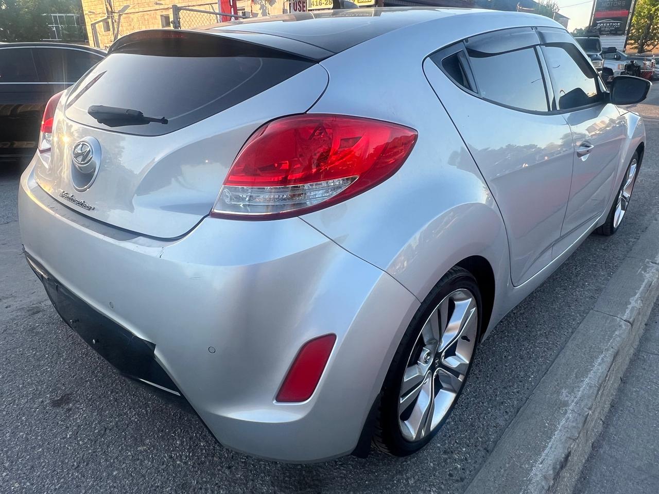 2013 Hyundai Veloster BACK CAM - HEATED SEATS-BLUETOOTH Photo