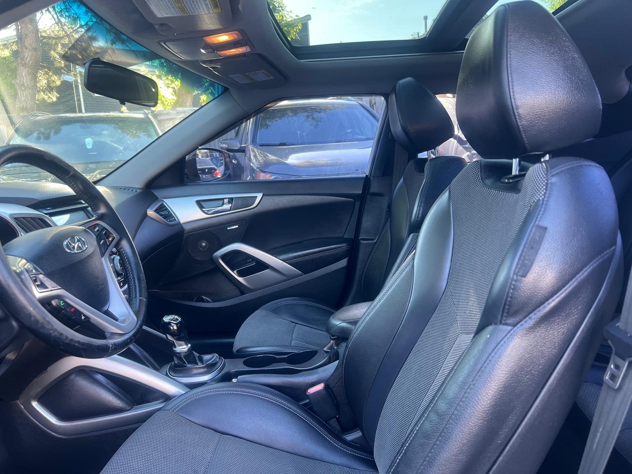 2013 Hyundai Veloster BACK CAM - HEATED SEATS-BLUETOOTH Photo