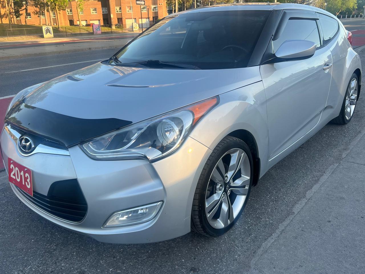 2013 Hyundai Veloster BACK CAM - HEATED SEATS-BLUETOOTH Photo2