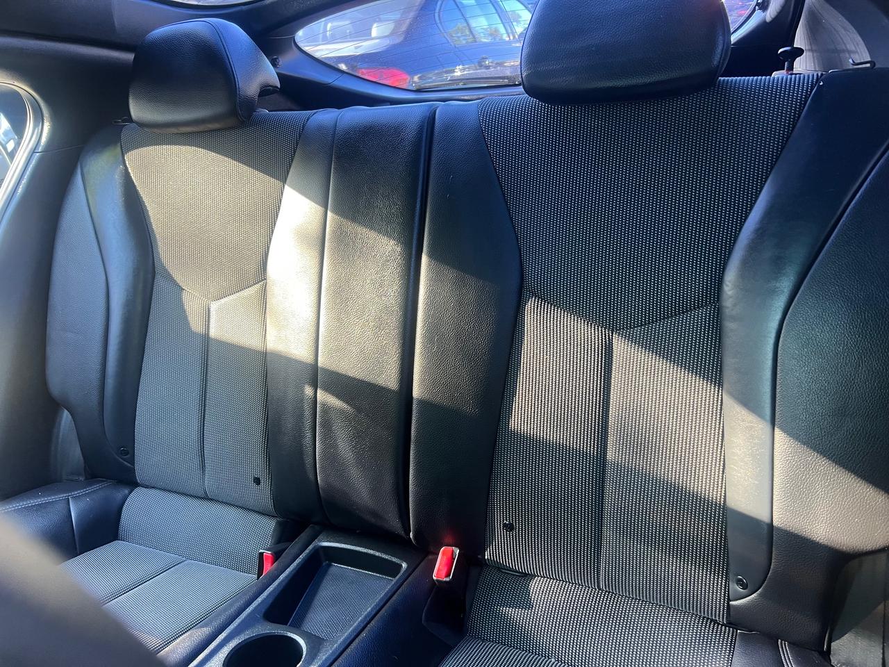 2013 Hyundai Veloster BACK CAM - HEATED SEATS-BLUETOOTH Photo