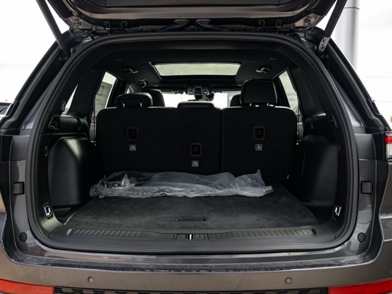 2026 Jeep Grand Cherokee Altitude Photo