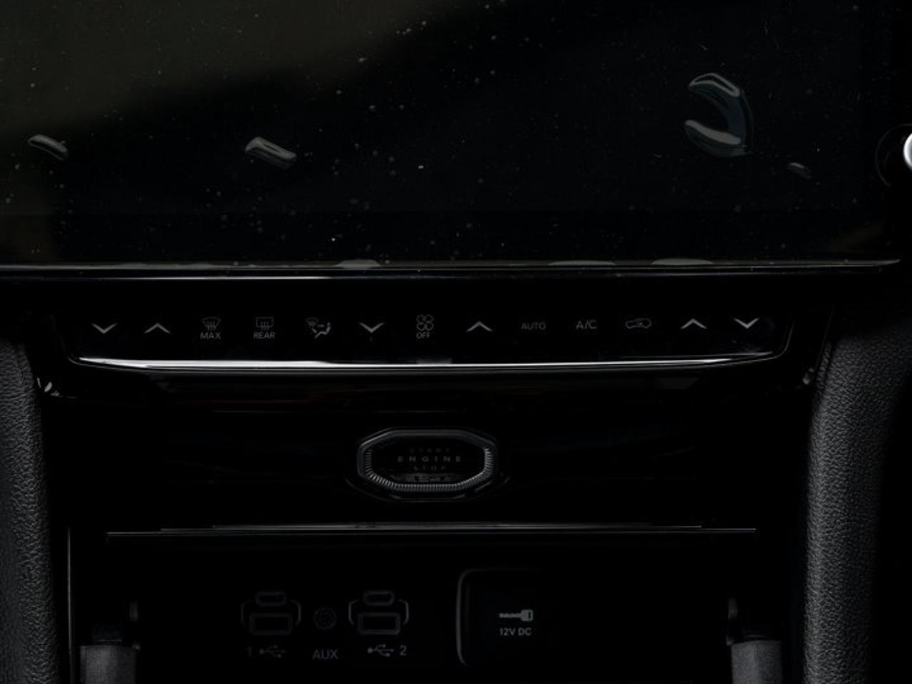 2026 Jeep Grand Cherokee Altitude Photo