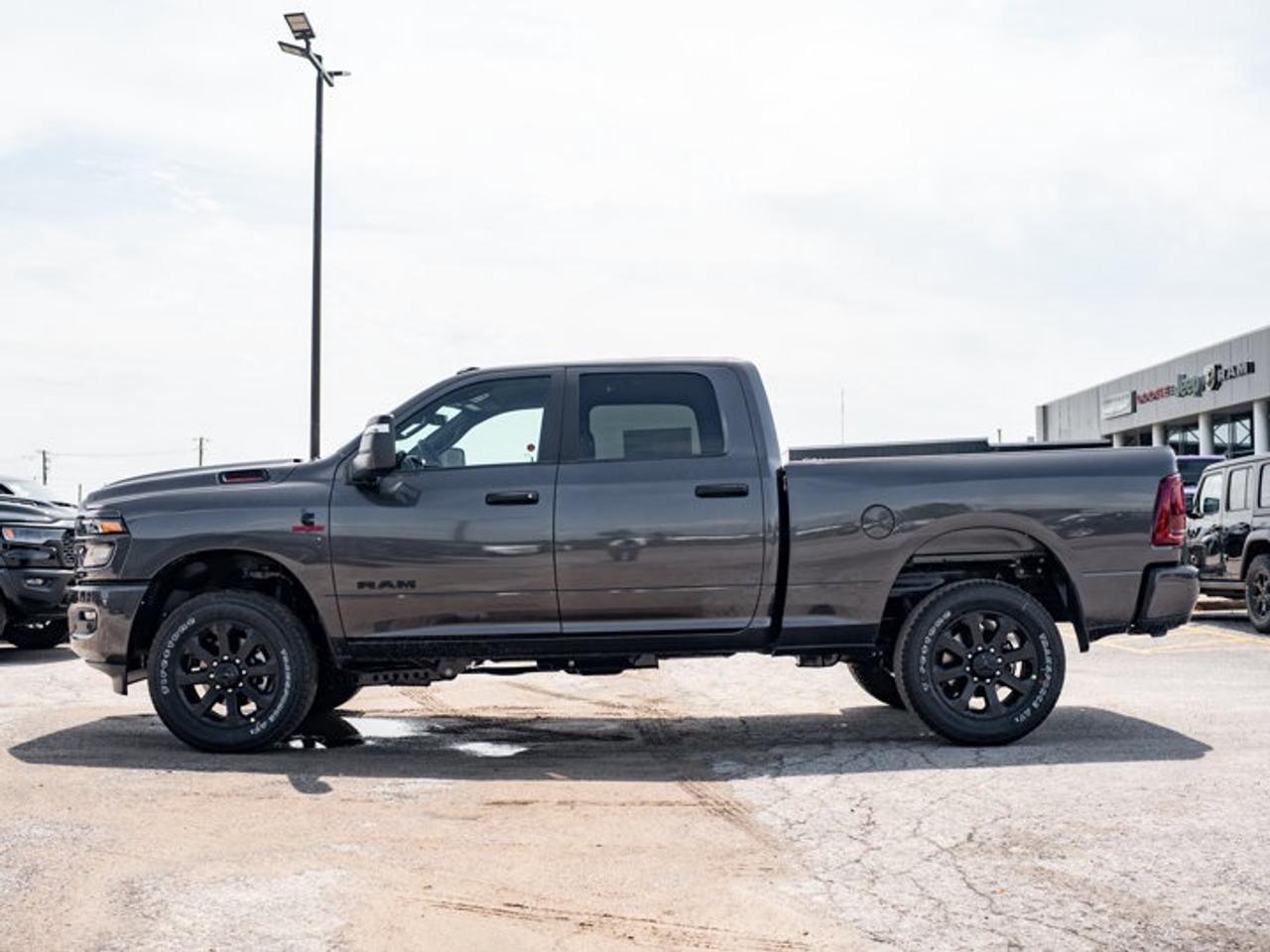 2026 RAM 2500 Big Horn Photo4