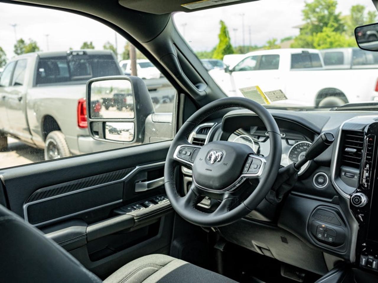2026 RAM 2500 Big Horn Photo