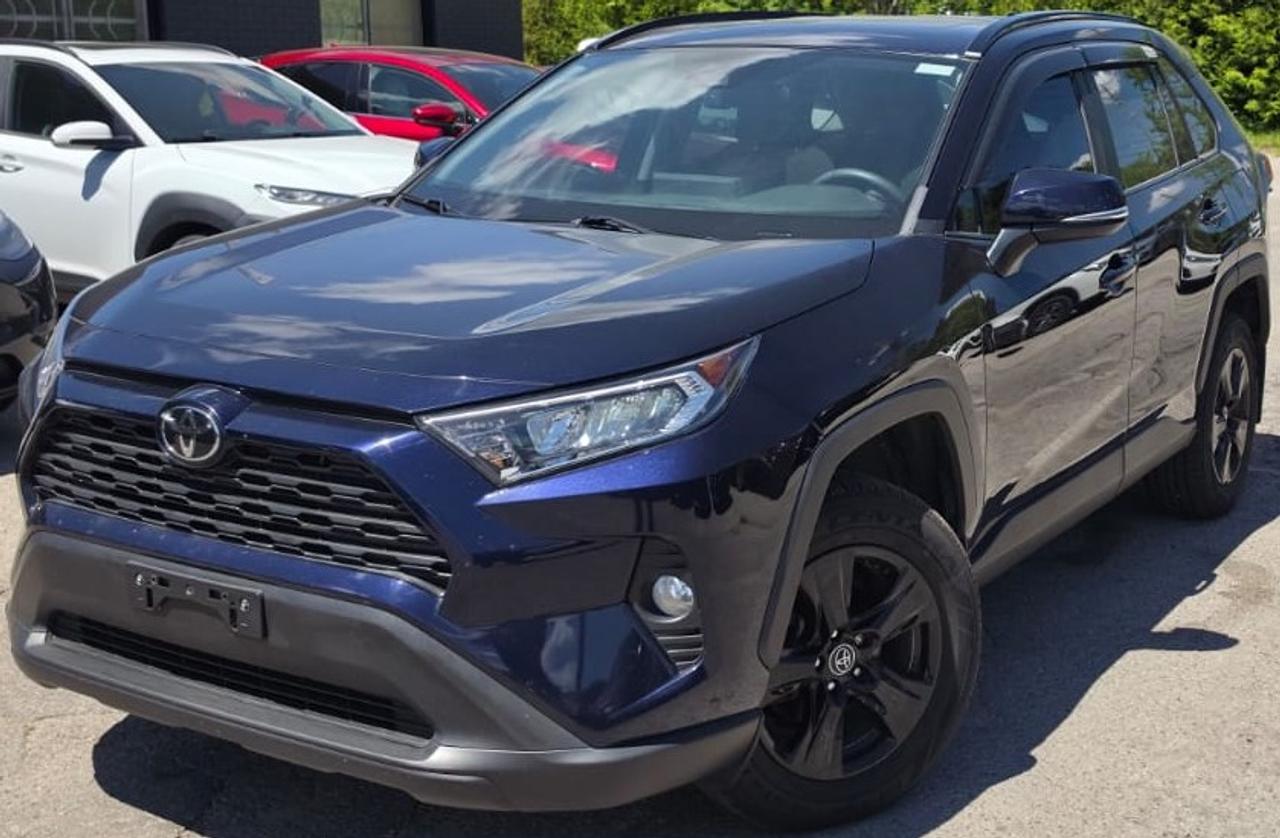 Used 2020 Toyota RAV4 XLE / NO ACCIDENTS / LOW KMS / AWD / BLINDSPOT for sale in Cambridge, ON