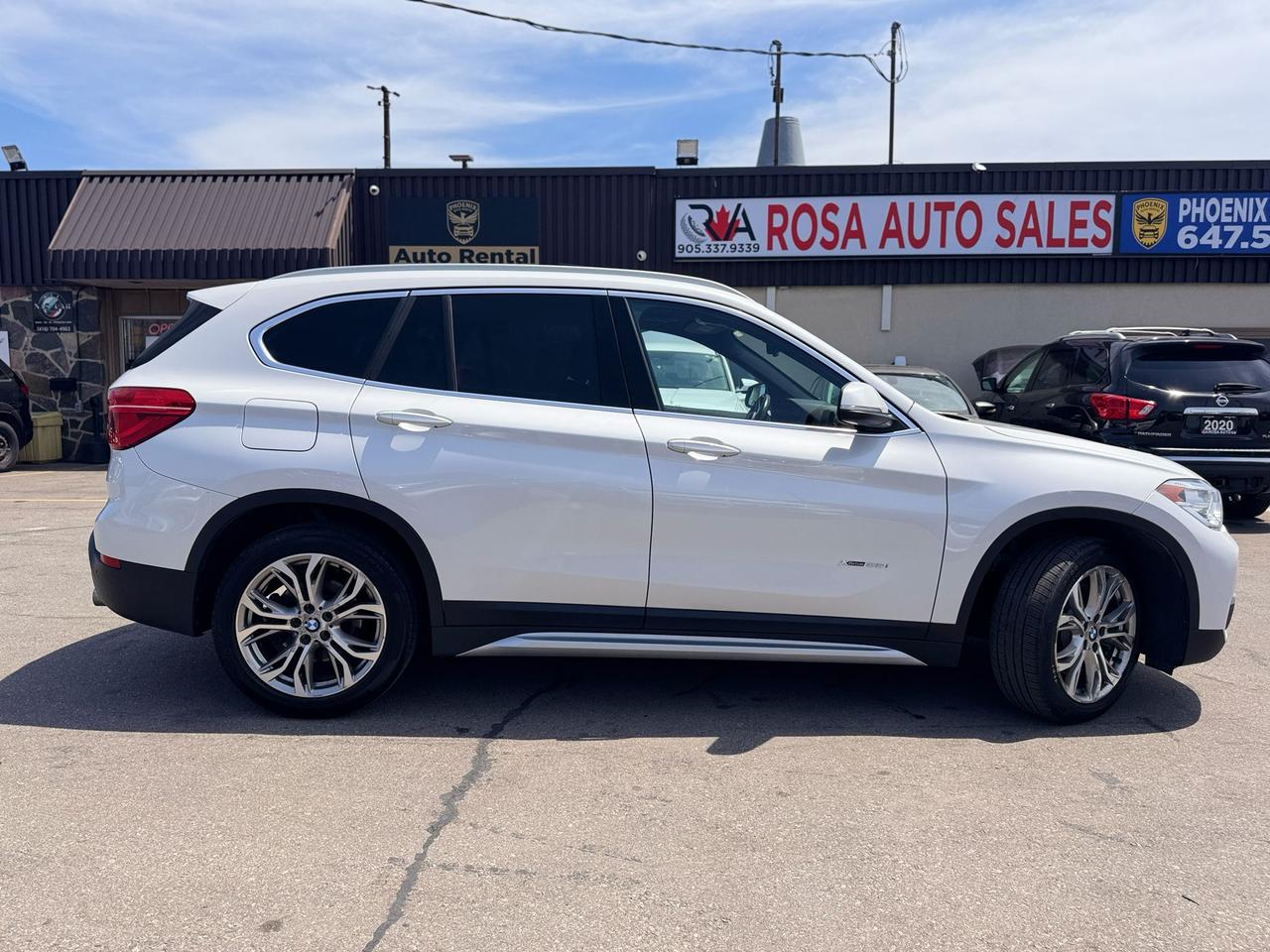 2018 BMW X1 AUTO NAV BLUETOOTH B-CAMERA PANARAMIC ROOF SAFTY Photo