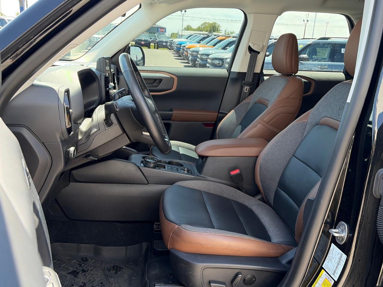 2023 Ford Bronco Sport Outer Banks 4x4 Photo