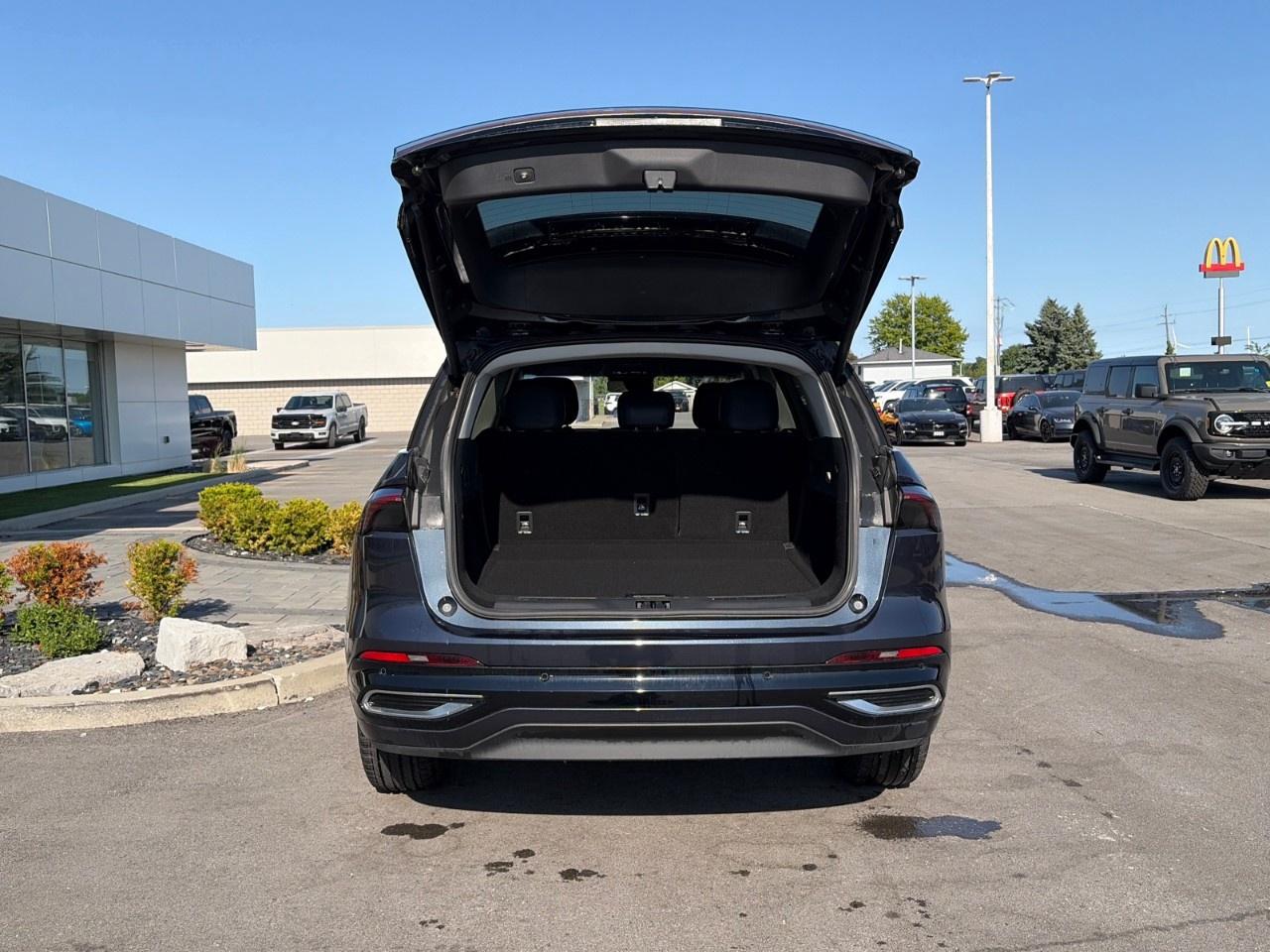 2024 Lincoln Nautilus Reserve AWD Photo