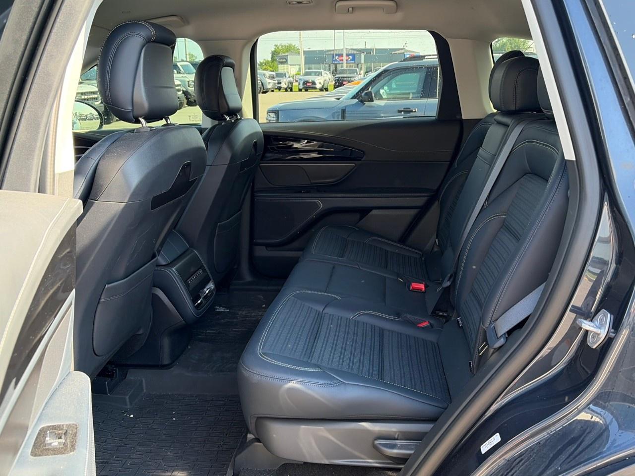 2024 Lincoln Nautilus Reserve AWD Photo
