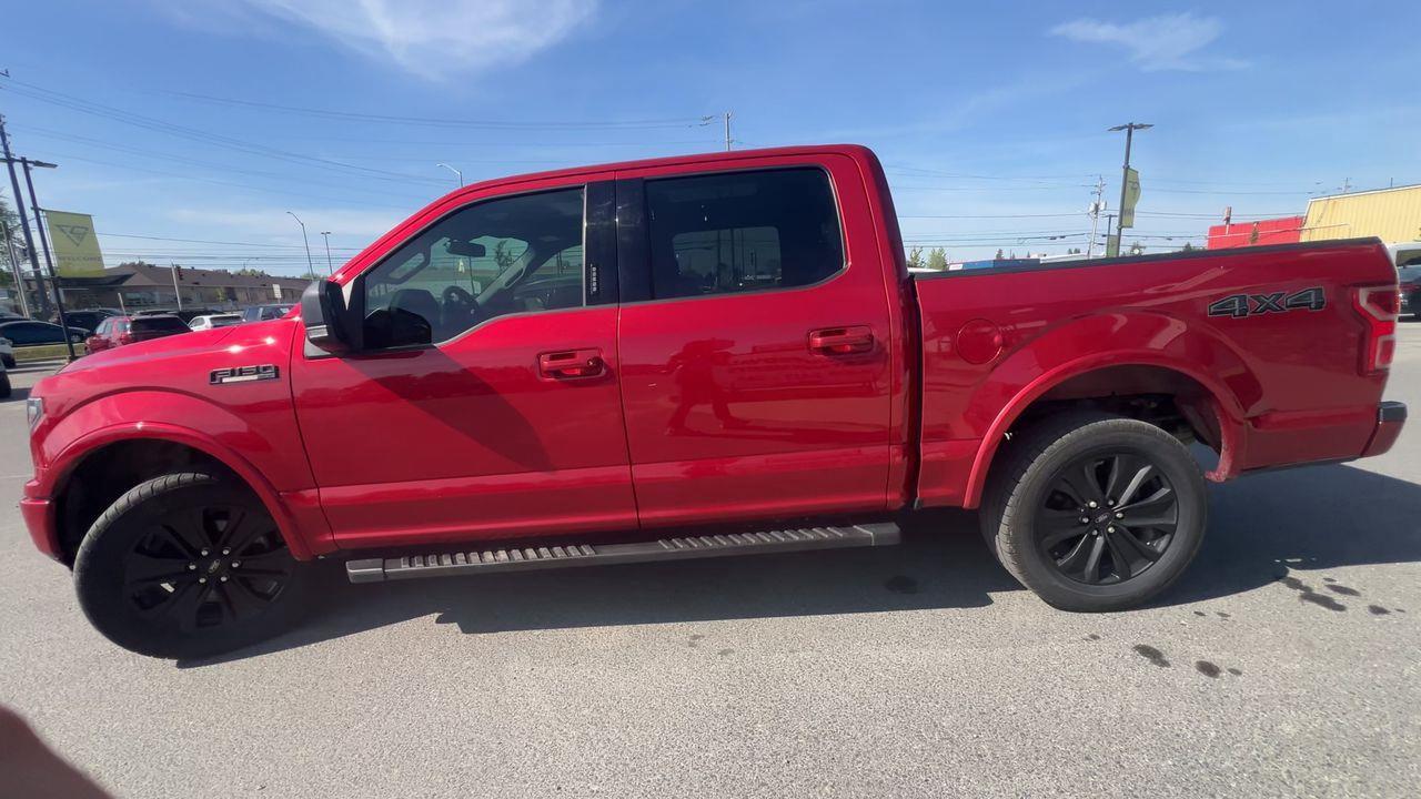 2020 Ford F-150 XLT 4X4, MOONROOF, SIRIUS XM, NAV, BACK UP CAM, HEATED SEATS, POWER SEATS!! Photo
