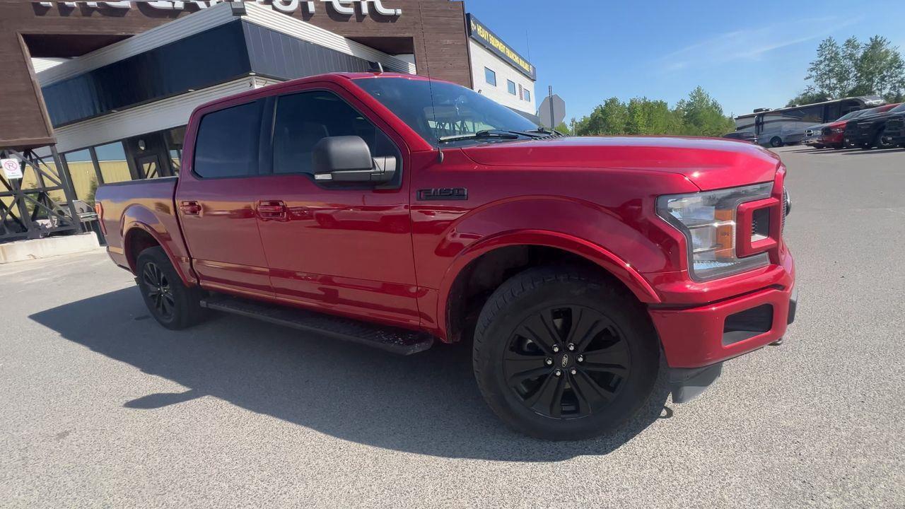 2020 Ford F-150 XLT 4X4, MOONROOF, SIRIUS XM, NAV, BACK UP CAM, HEATED SEATS, POWER SEATS!! Photo