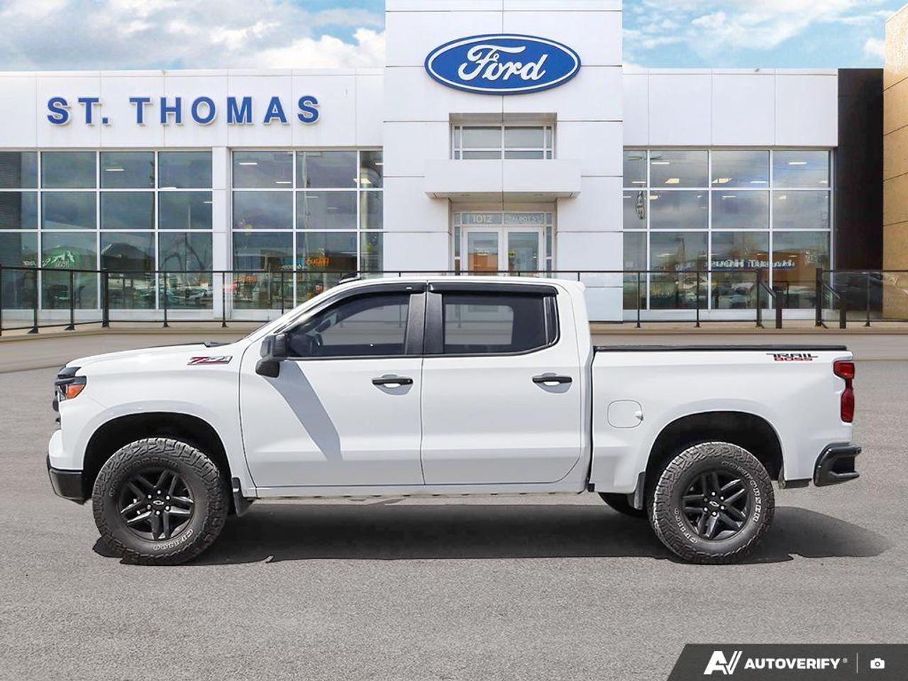 2022 Chevrolet Silverado 1500 Custom Trail Boss Photo2