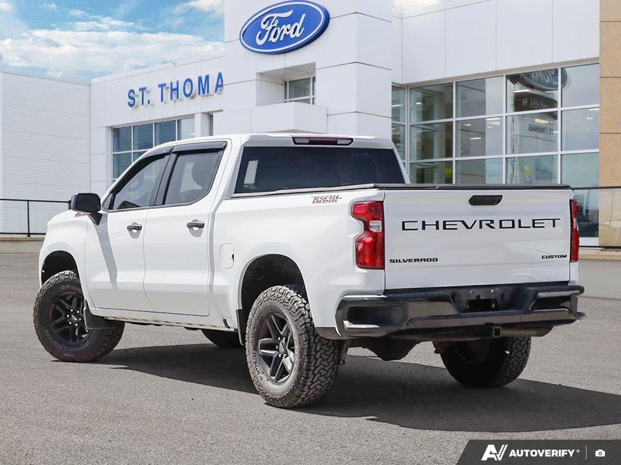 2022 Chevrolet Silverado 1500 Custom Trail Boss Photo3