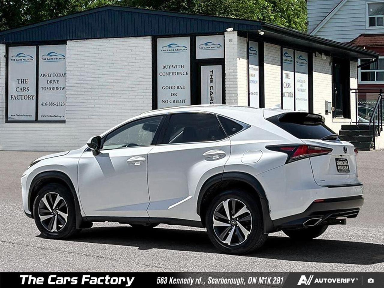 2019 Lexus NX 300 AWD Top of the Line HUD Apple Carplay! Photo4