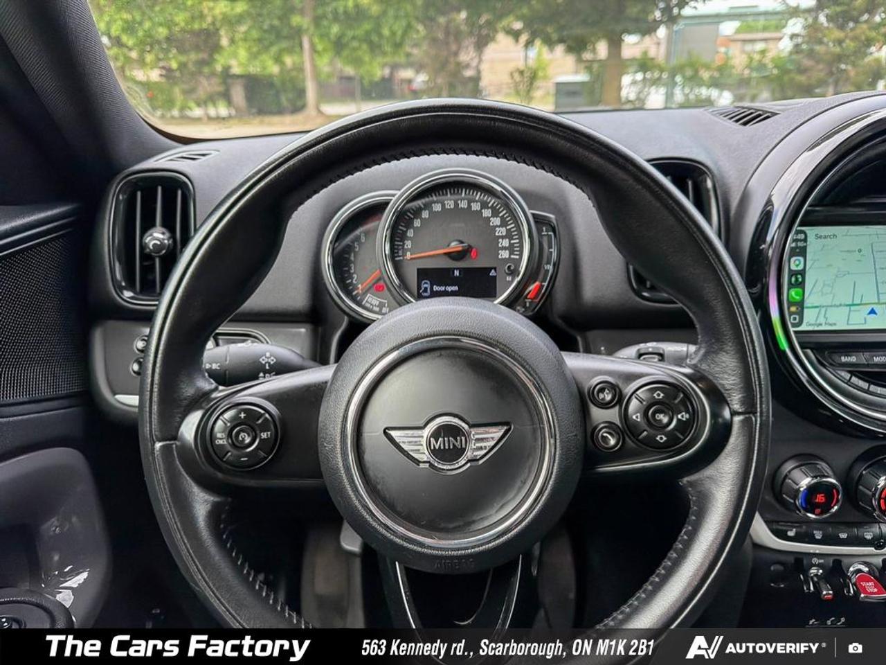 2018 MINI Countryman S ALL4 6MT Apple CarPlay / Camera Loaded! Photo