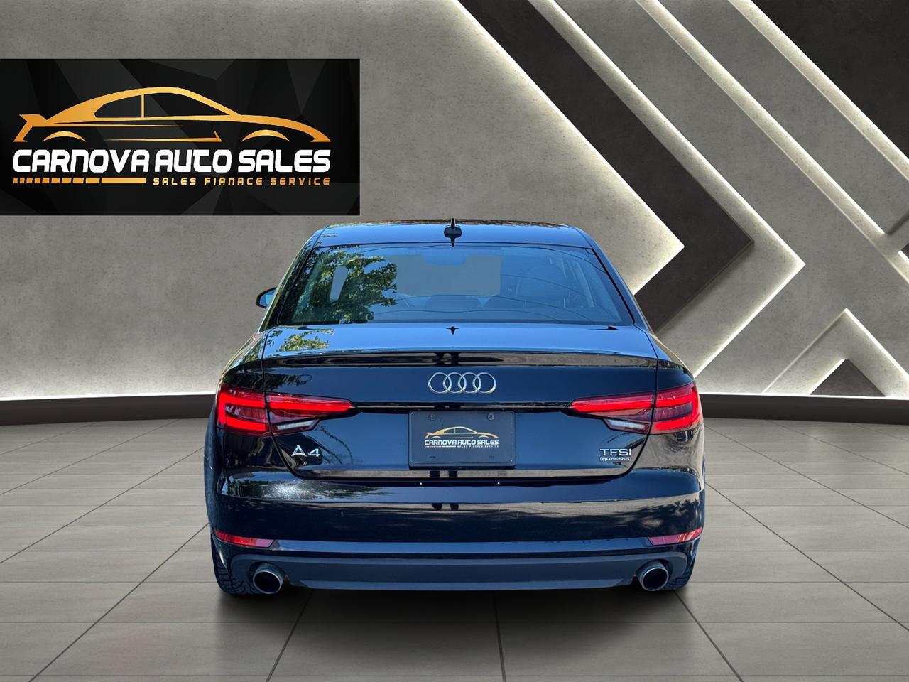 2017 Audi A4 Komfort Quattro TFSI+CLEAN CARFAX Photo