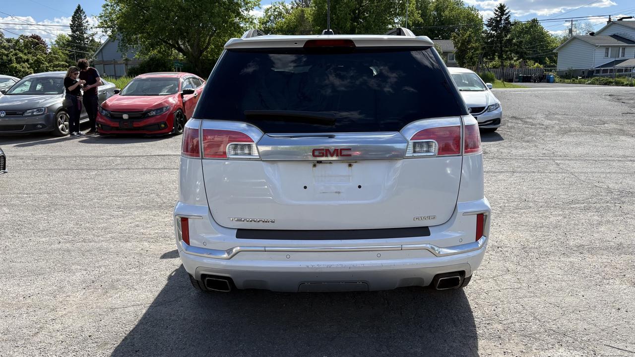 2017 GMC Terrain Denali Photo