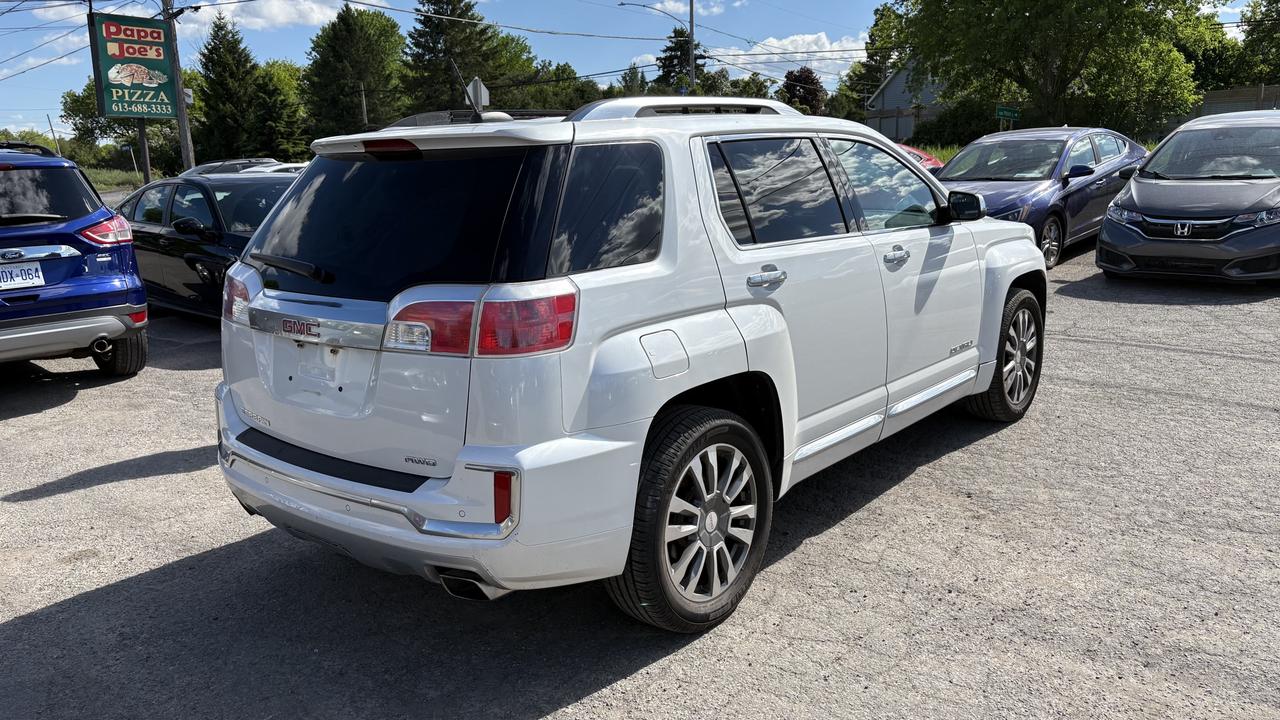 2017 GMC Terrain Denali Photo