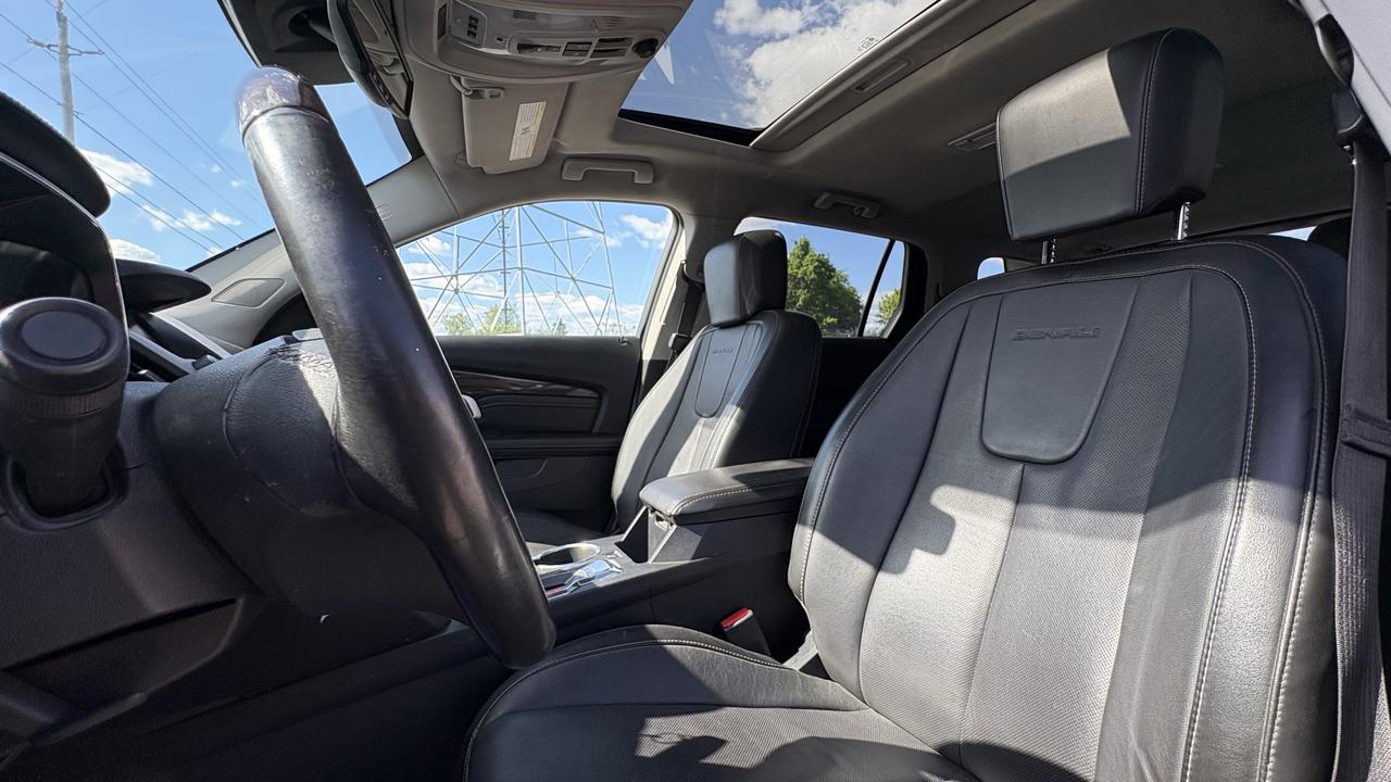 2017 GMC Terrain Denali Photo