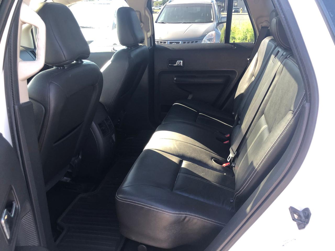 2010 Ford Edge SEL, COMES CERTIFIED WITH 3 YRS WARRANTY INCLUDED Photo