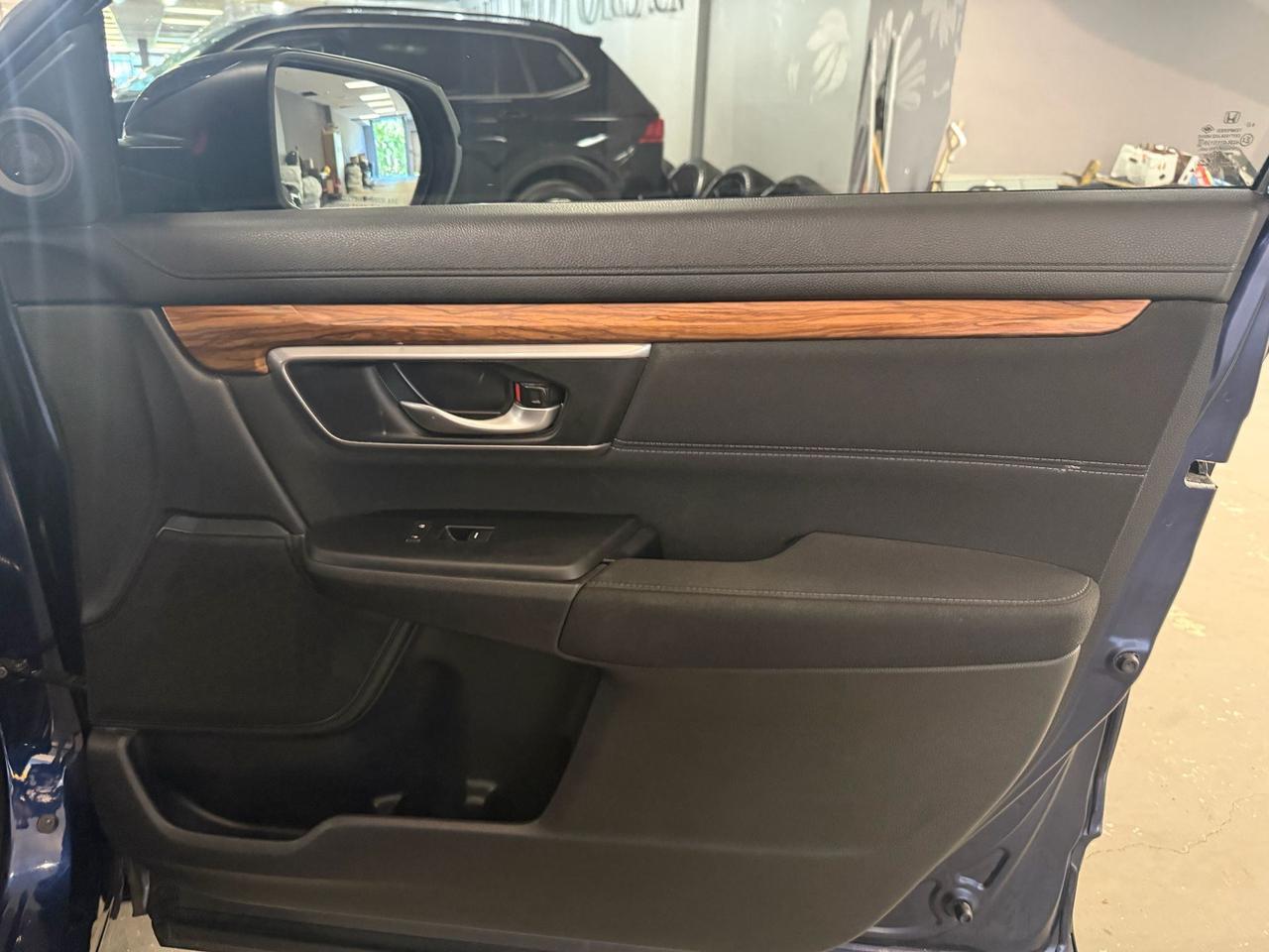 2018 Honda CR-V EX AWD, 14 DEALER SERVICE RECORDS Photo