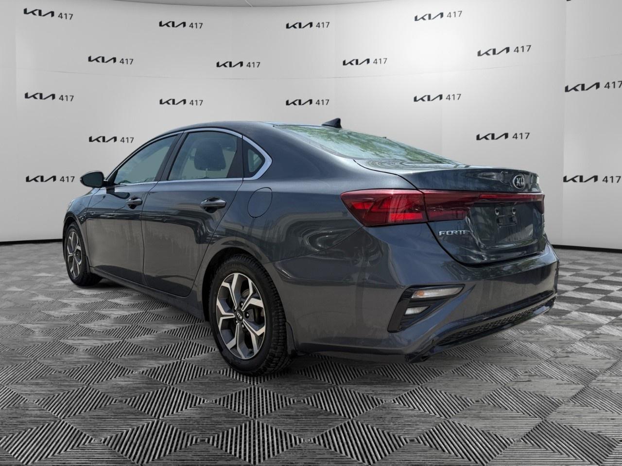 2019 Kia Forte EX IVT Photo2