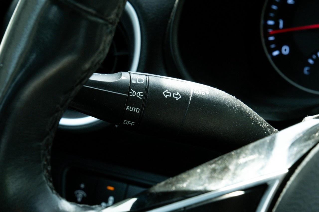 2023 Kia Forte EX IVT Photo