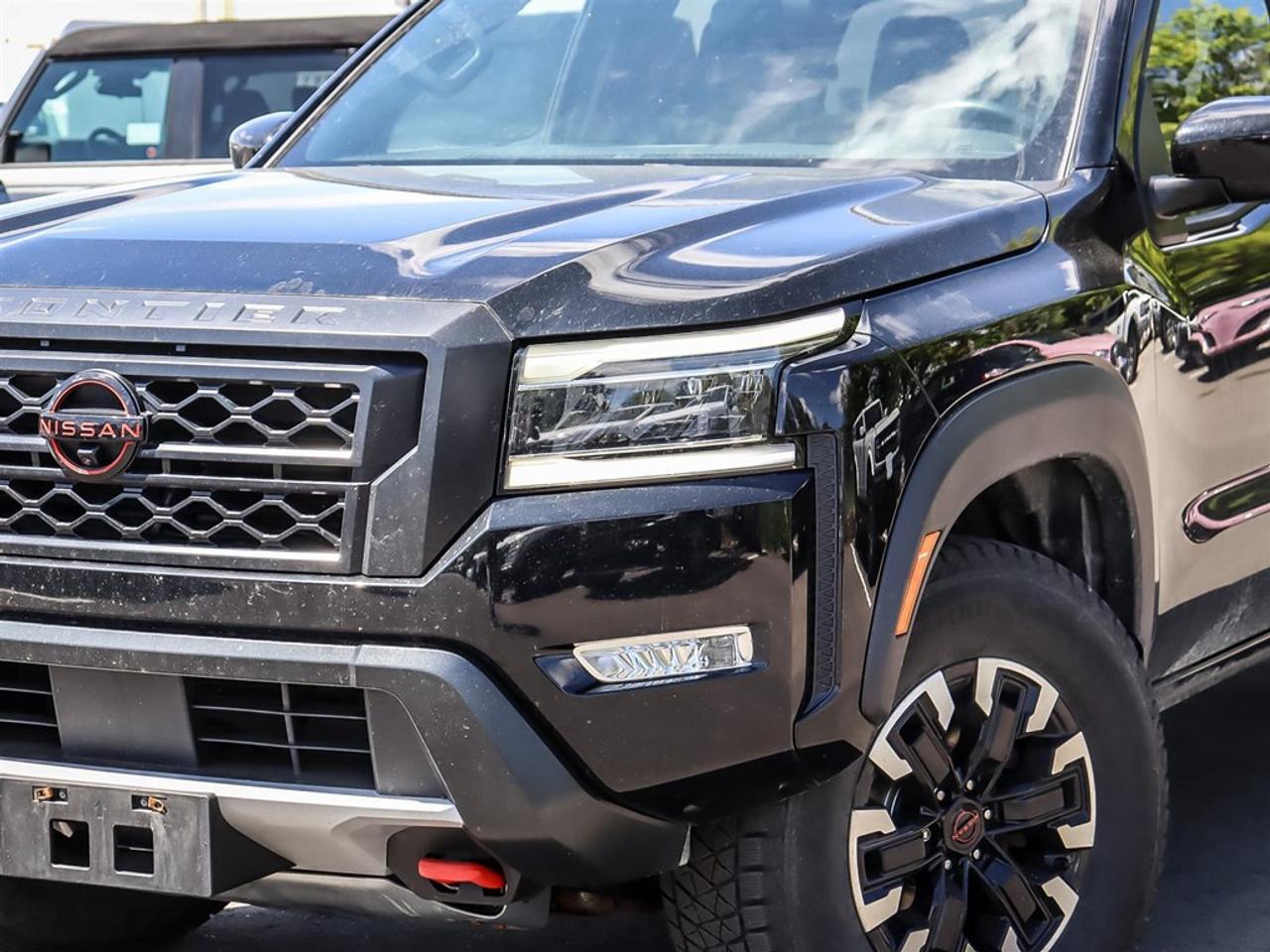 2023 Nissan Frontier Crew Cab PRO-4X Standard Bed 4x4 Photo