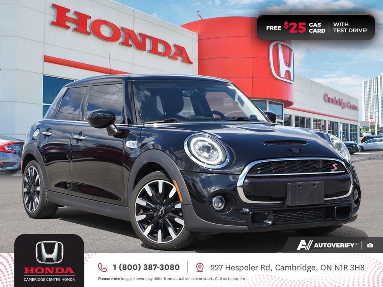 2021 MINI 5 Door Cooper S Photo
