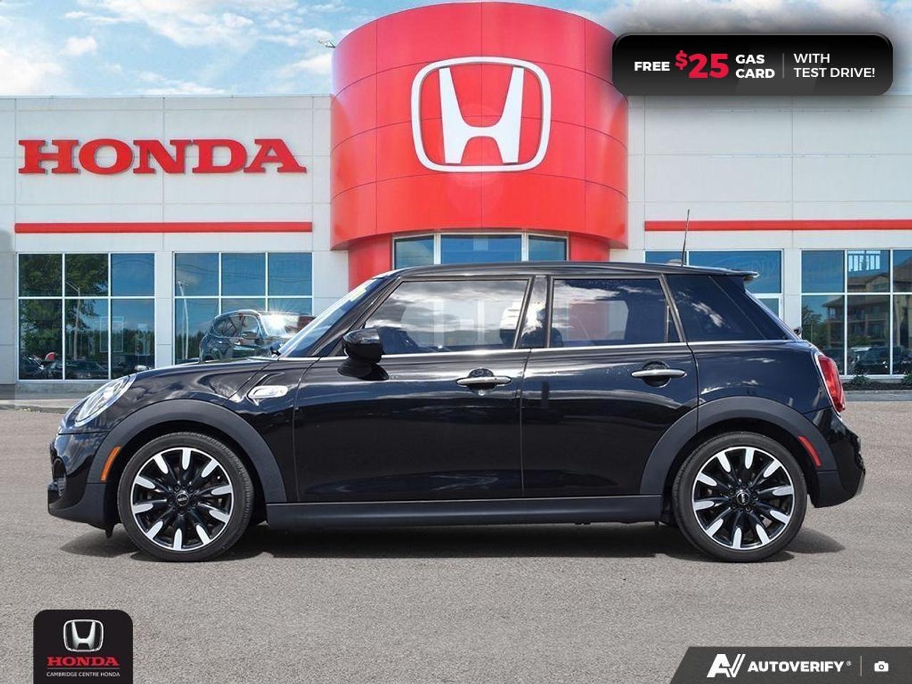 2021 MINI 5 Door Cooper S Photo