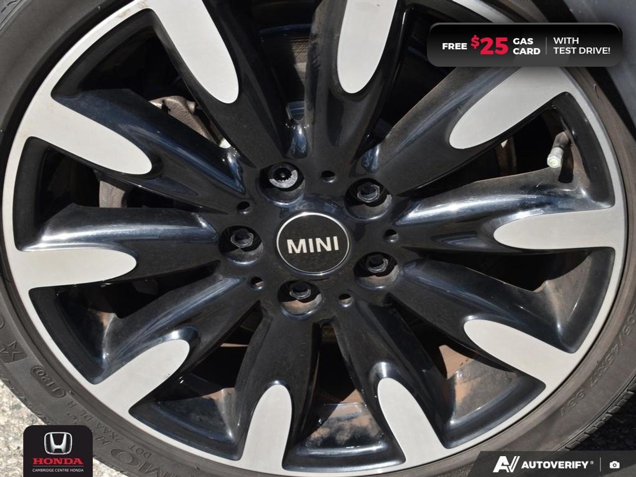 2021 MINI 5 Door Cooper S Photo