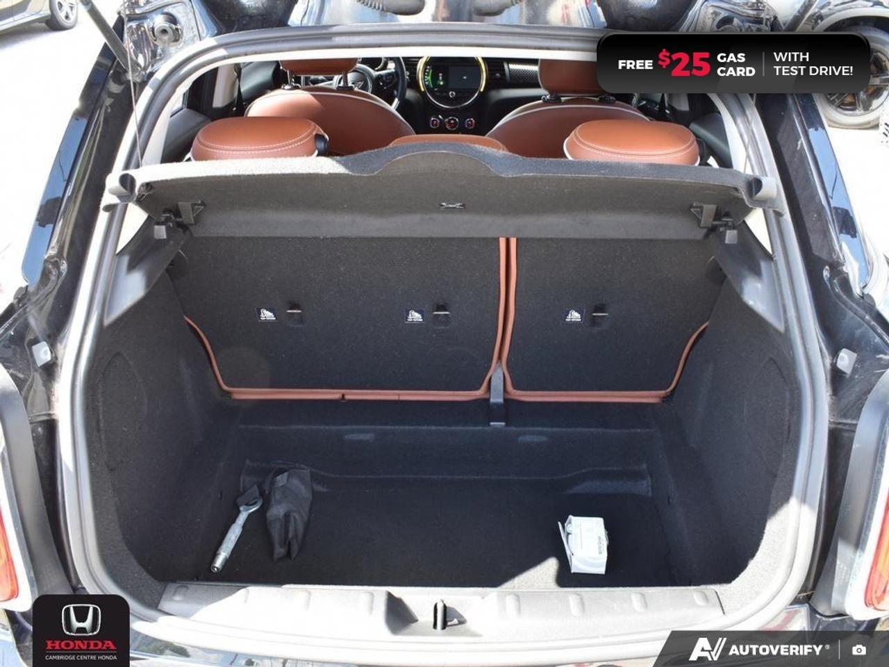 2021 MINI 5 Door Cooper S Photo