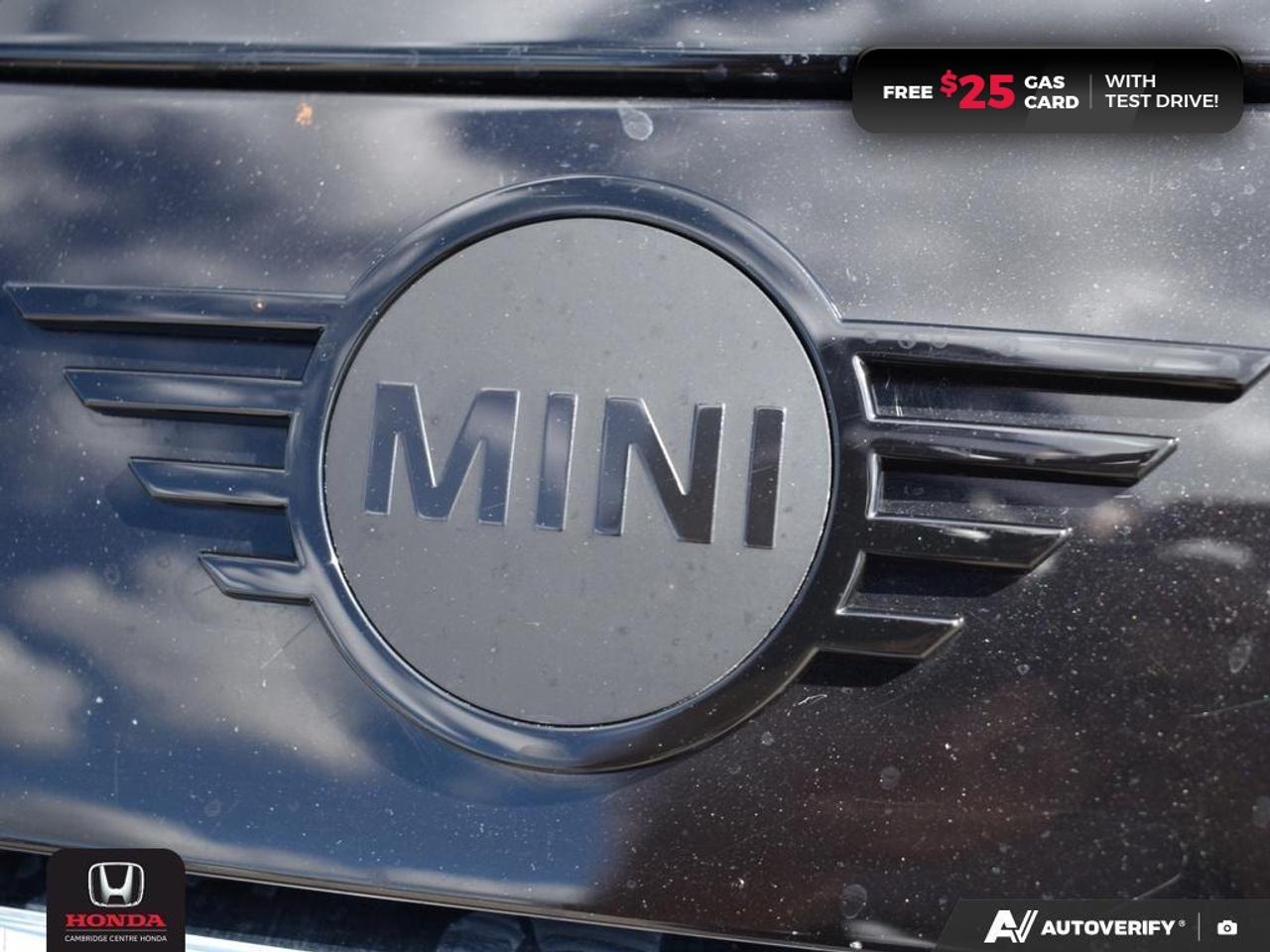 2021 MINI 5 Door Cooper S Photo