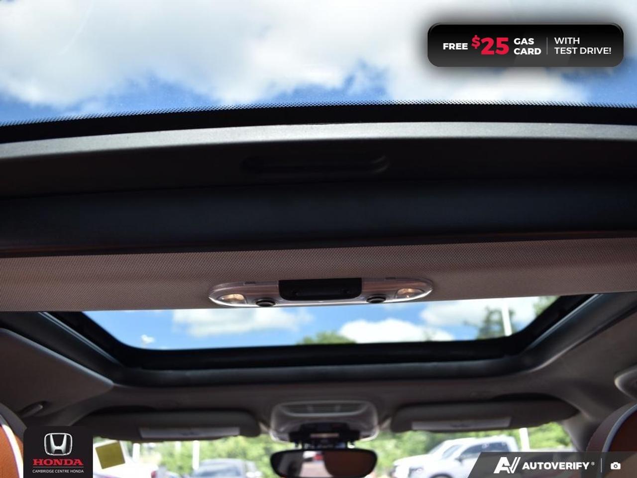 2021 MINI 5 Door Cooper S Photo