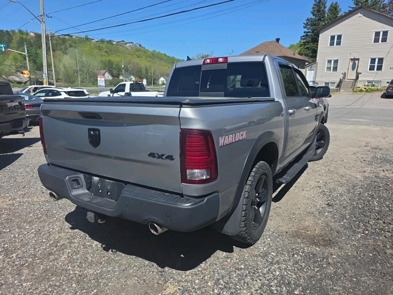 2019 RAM 1500 Classic SLT Warlock Photo4