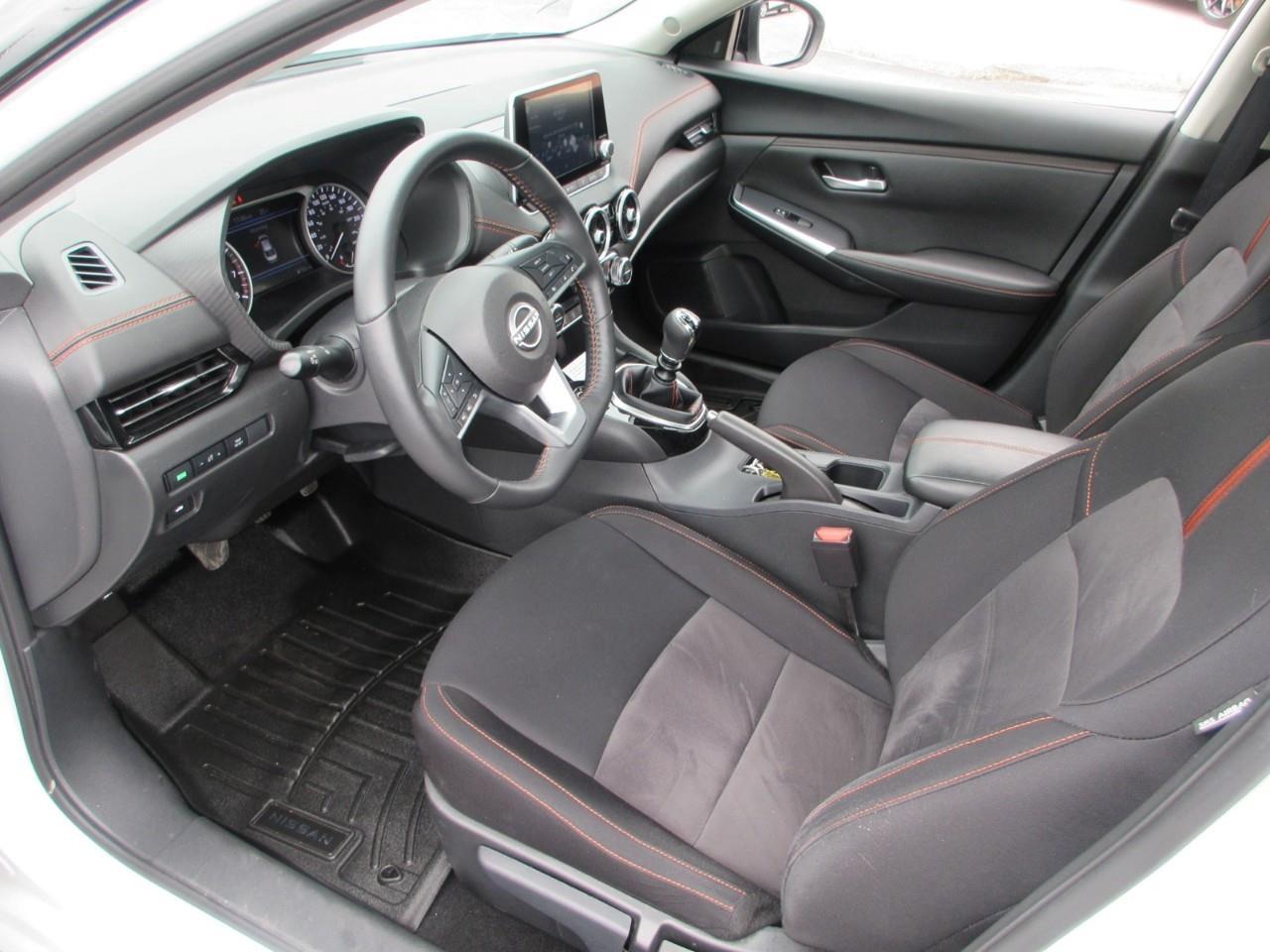 2024 Nissan Sentra SR Photo