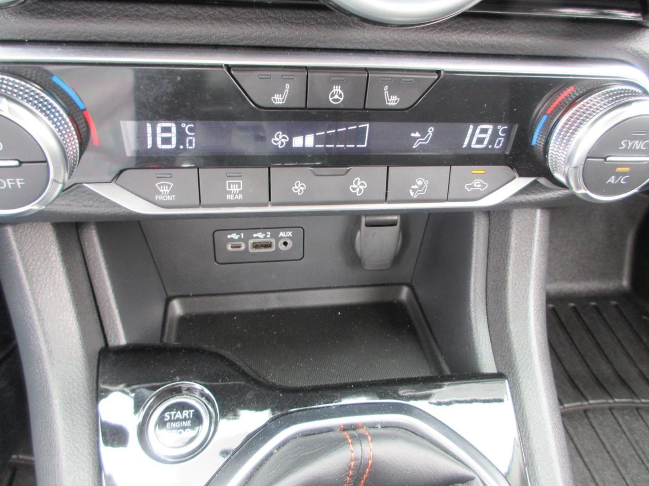 2024 Nissan Sentra SR Photo