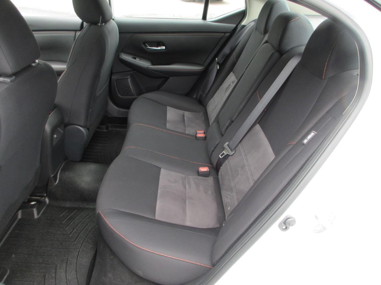 2024 Nissan Sentra SR Photo