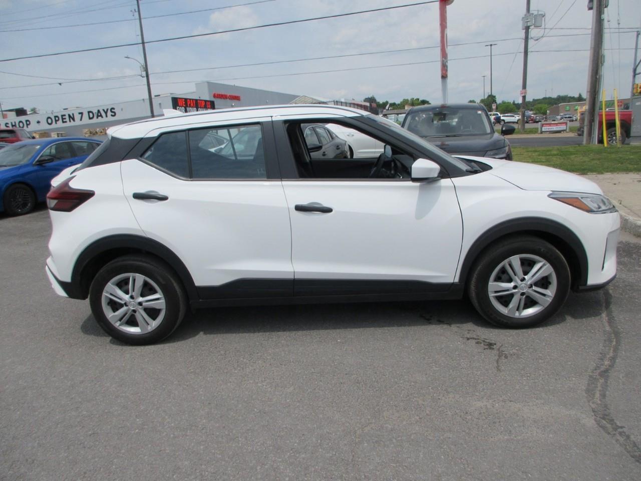 2024 Nissan Kicks S Photo