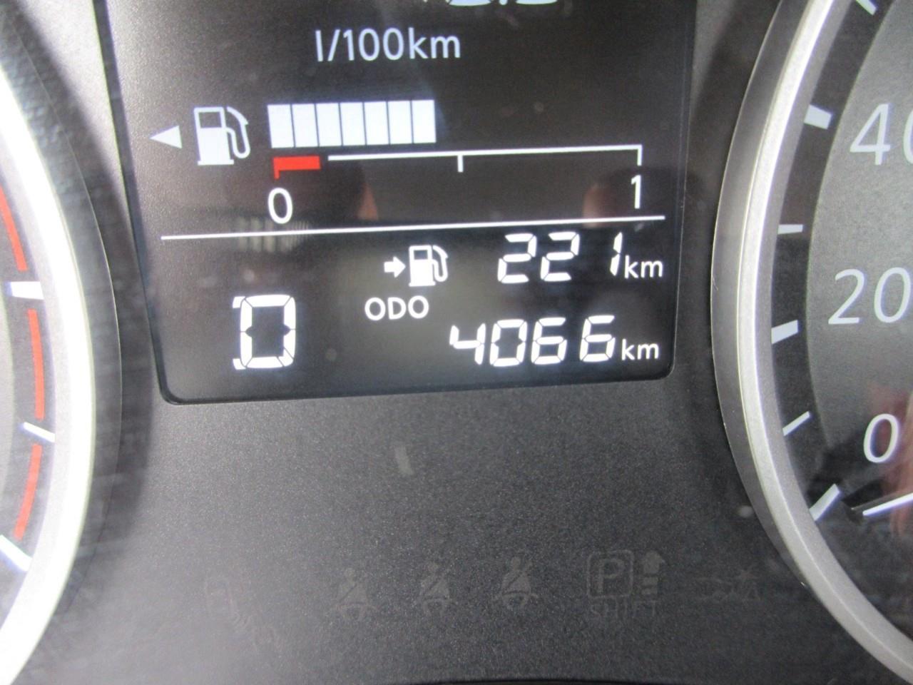 2024 Nissan Kicks S Photo