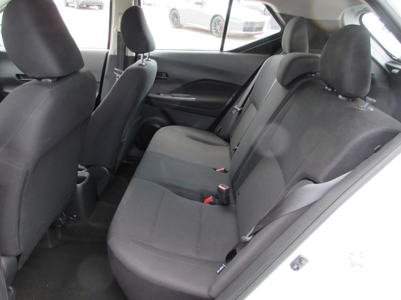 2024 Nissan Kicks S Photo