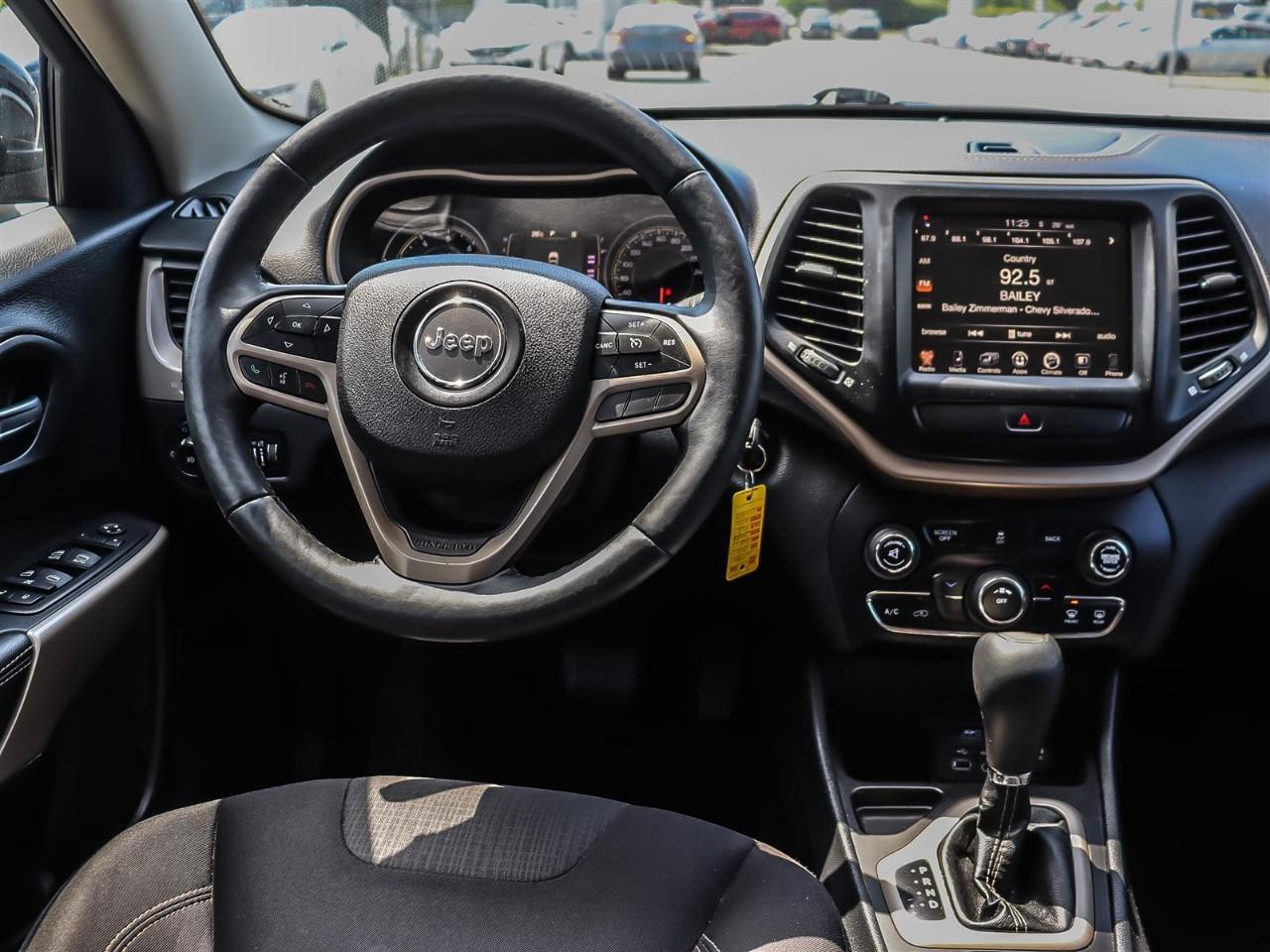 2017 Jeep Cherokee North Photo
