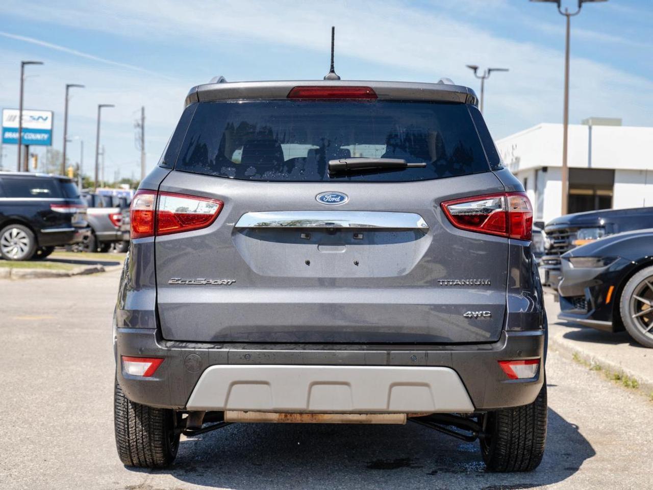 2022 Ford EcoSport Titanium 4WD | LEATHER | SUN ROOF | LOW KM Photo