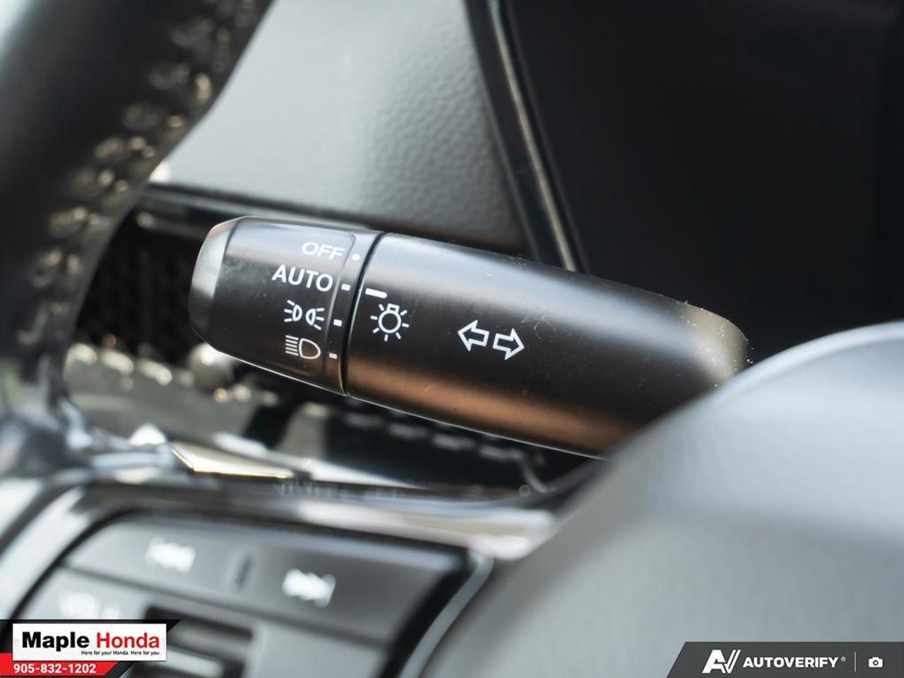 2023 Honda CR-V Leather Seats| Wireless Charging| Blind Spot Senso Photo