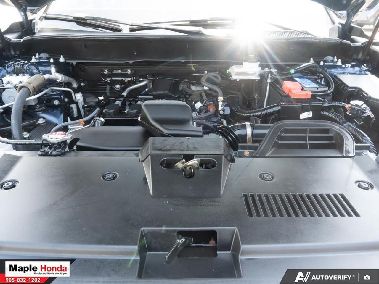 2023 Honda CR-V Leather Seats| Wireless Charging| Blind Spot Senso Photo
