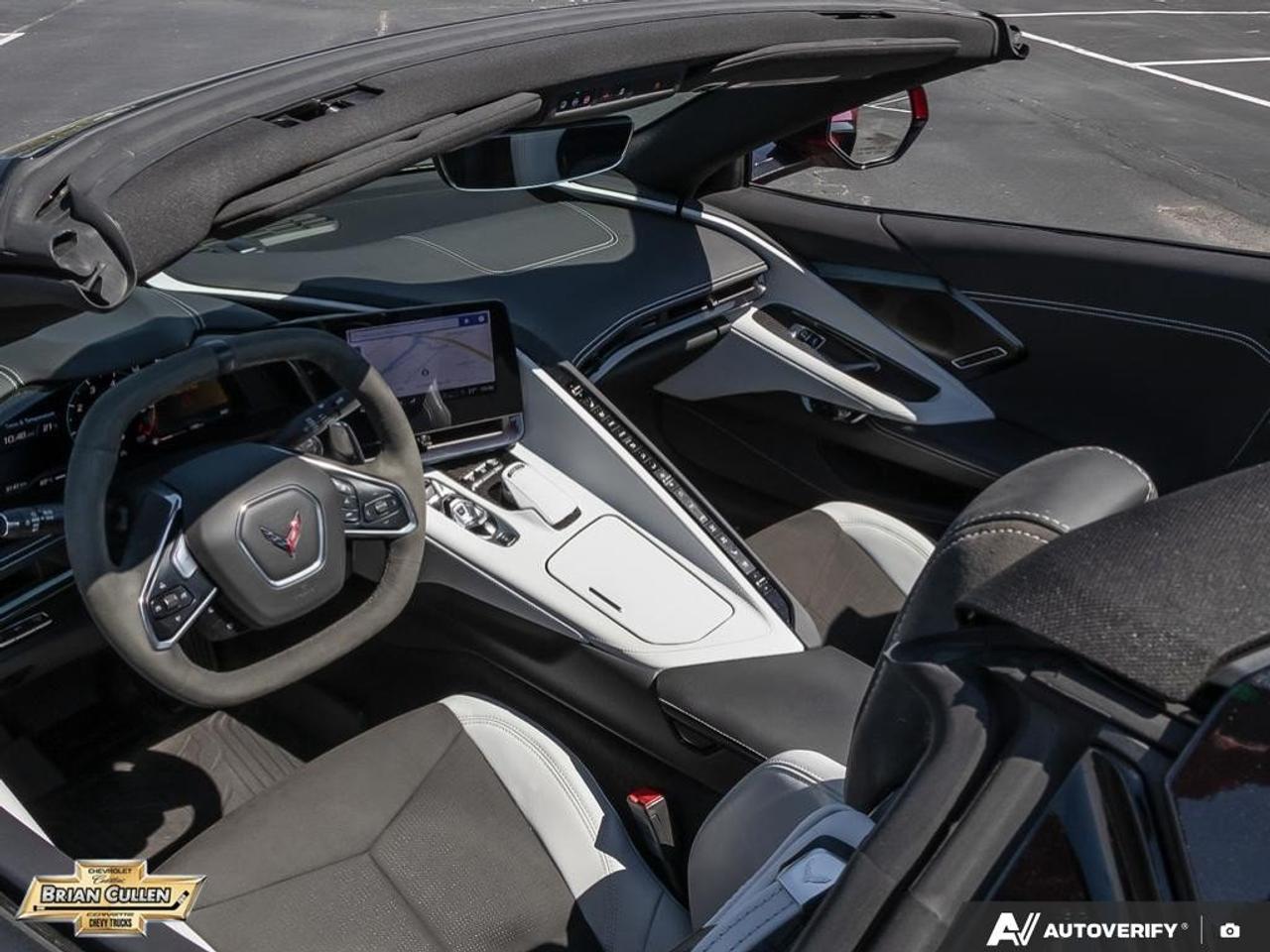 2023 Chevrolet Corvette 2LT Stingray Convertible 2LT Photo
