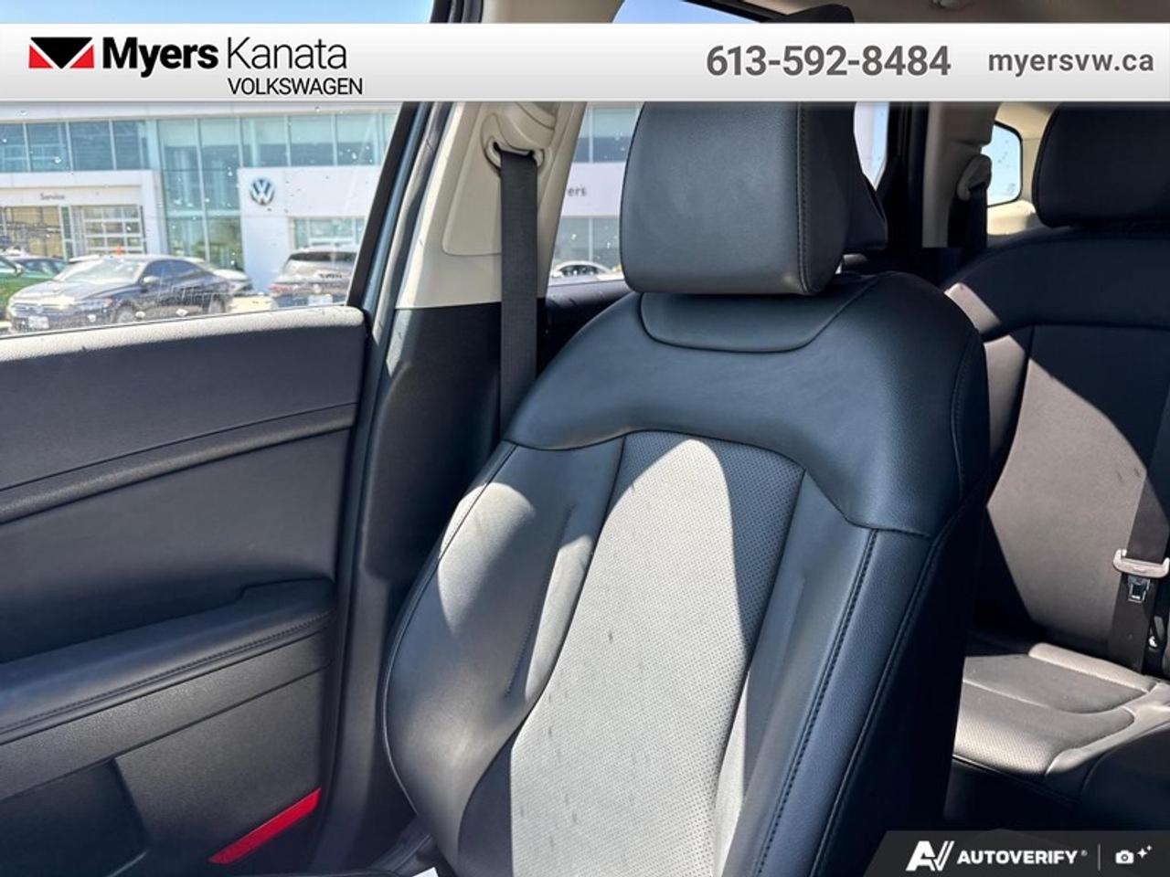 2024 Kia Sportage EX AWD  - Sunroof -  Navigation Photo