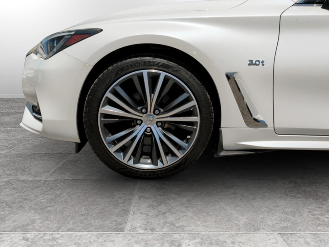 2017 Infiniti Q60 3.0T Premium Photo